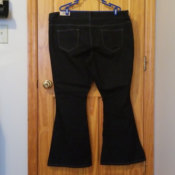 ☆NWT☆Maurices Jeans - Picture 2 of 5